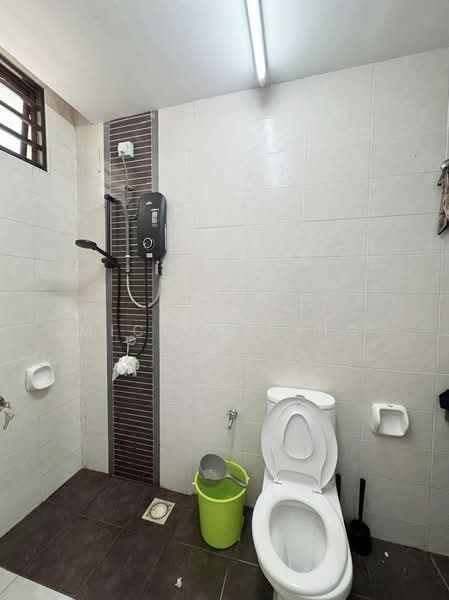 Rumah Teres untuk Dijual di Laman Rimbunan (Kepong) - Michelle Ng - Bathroom - PropertyGuru.com.my