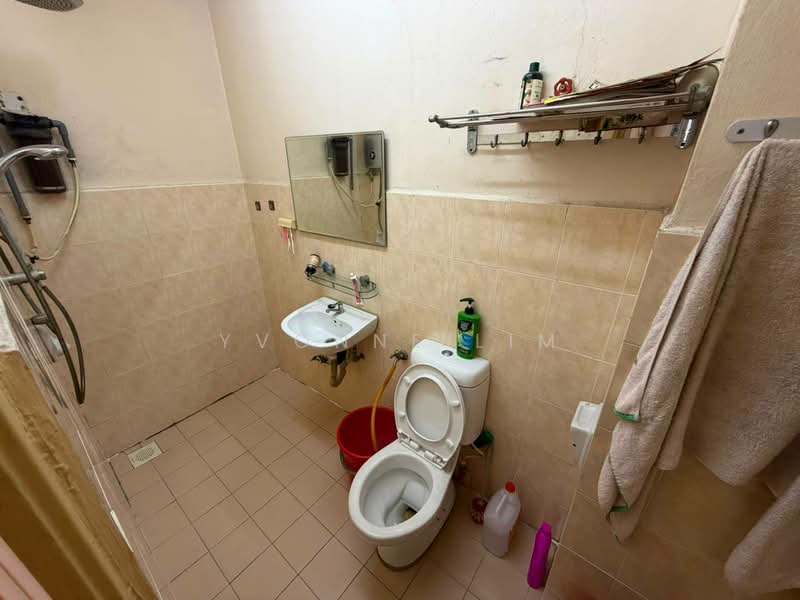 Townhouse for Sale in Taman Tampoi Indah (Tampoi) - Yvonne Lim - PropertyGuru.com.my