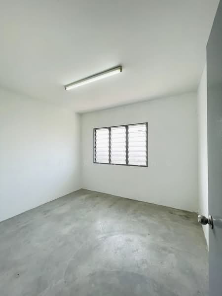 Flat for Sale at Seroja - Shiryn Ong - PropertyGuru.com.my