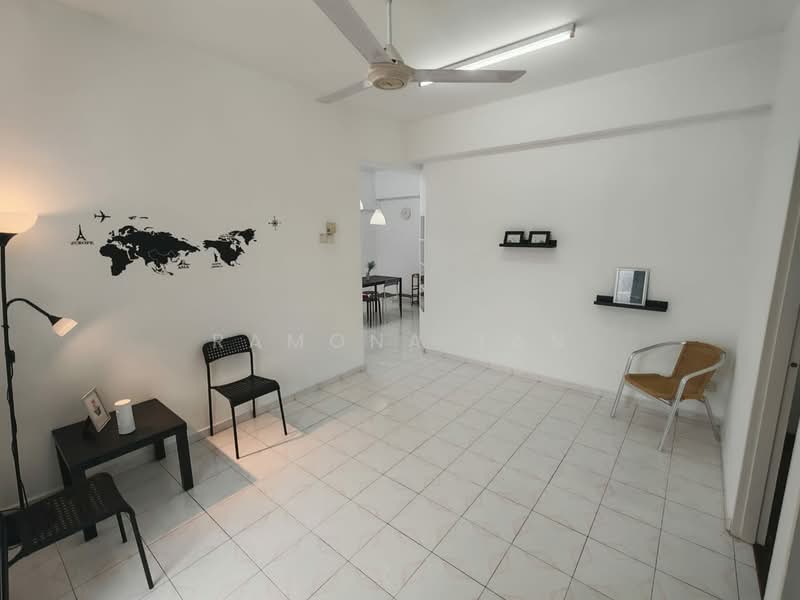 Apartment for Sale at Pangsapuri Laksamana - Ramona Tan - Living Room - PropertyGuru.com.my