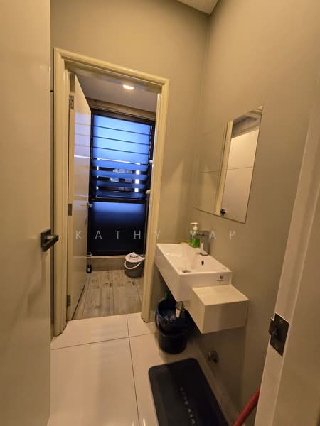 Servis Apartment untuk Disewa di Arte Mont Kiara - Kathy Yap - Bathroom - PropertyGuru.com.my