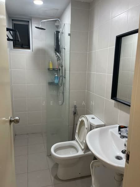 Pangsapuri untuk Disewa di Residensi Seri Wahyu - Jet Tan - Bathroom - PropertyGuru.com.my