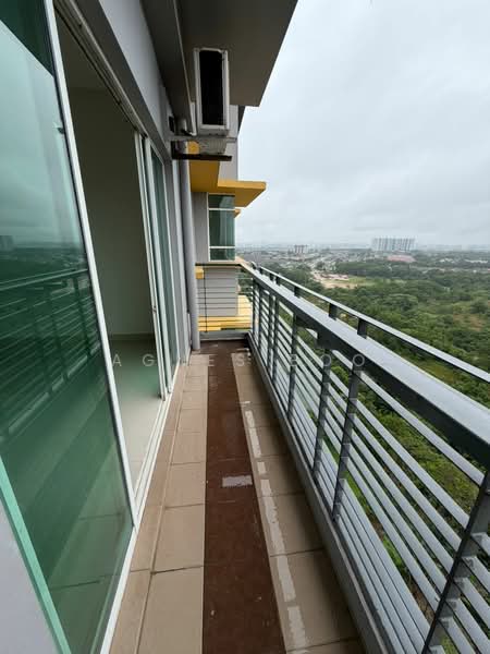 Pangsapuri untuk Dijual di Perling Heights Apartments - Agnes Boo - Balcony - PropertyGuru.com.my