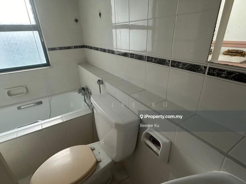 Condominium for Sale at 202 DC (Desa Cahaya) - Bee Lee Ku - Bathroom - PropertyGuru.com.my