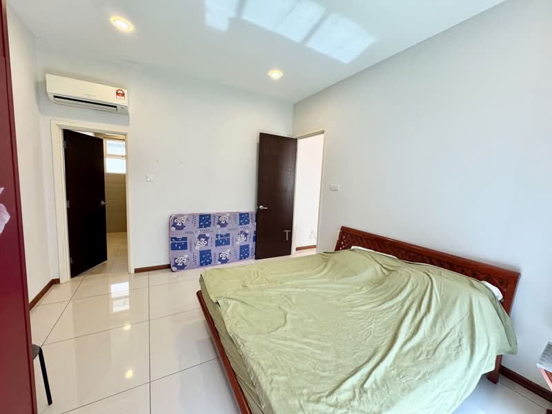 Link Bungalow for Sale in Senibong Cove (Masai) - Yik Tat - PropertyGuru.com.my