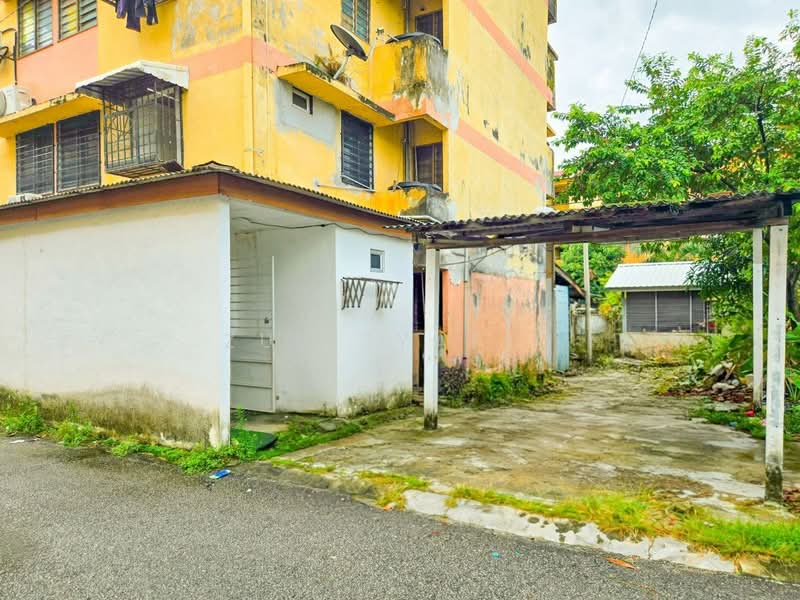 Rumah Flat untuk Dijual di Sri Angsana Hilir - Zul Syafiq - Exterior - PropertyGuru.com.my