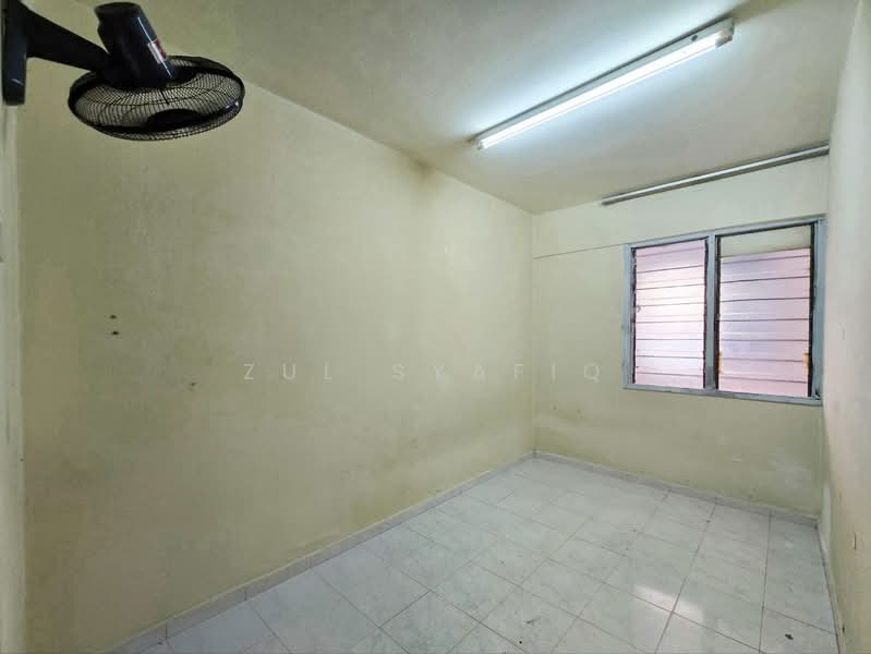 Rumah Flat untuk Dijual di Sri Angsana Hilir - Zul Syafiq - Interior - PropertyGuru.com.my