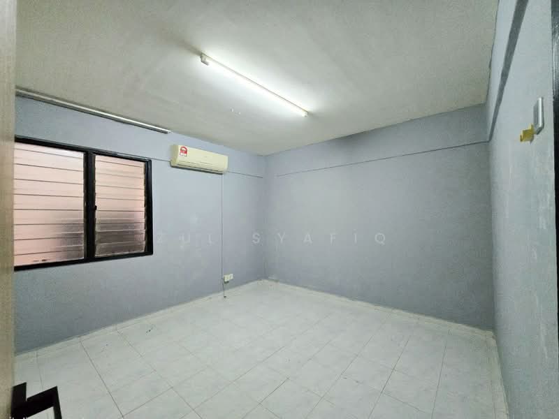 Rumah Flat untuk Dijual di Sri Angsana Hilir - Zul Syafiq - Interior - PropertyGuru.com.my