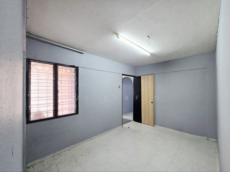 Rumah Flat untuk Dijual di Sri Angsana Hilir - Zul Syafiq - Interior - PropertyGuru.com.my