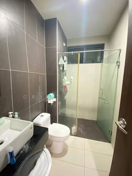 Service Residence for Sale at D'Secret Garden 2 (Pangsapuri Kempas Indah 2) - Crystal Tan - Bathroom - PropertyGuru.com.my