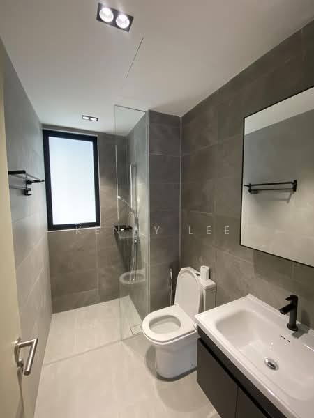 Service Residence for Rent at Quinn Residence - Kenny Lee - Bathroom - PropertyGuru.com.my