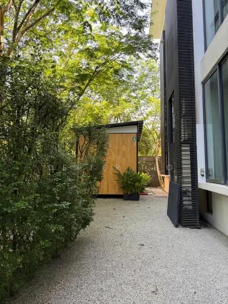 Bungalow House for Sale in Seksyen 7 (Shah Alam) - Dexter Teo - Exterior - PropertyGuru.com.my