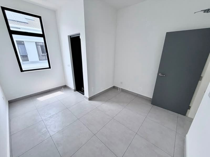 Rumah Teres 2 Tingkat untuk Dijual di Taman Mount Austin (Tebrau) - Agnes Boo - Interior - PropertyGuru.com.my