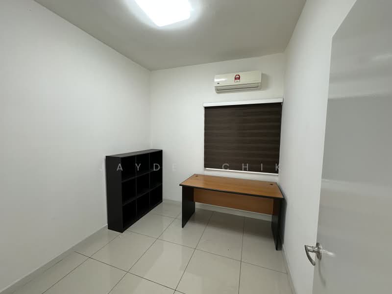 Service Residence for Rent at Savanna Executive Suite @ Southville City - Jayden Chik - Study - PropertyGuru.com.my