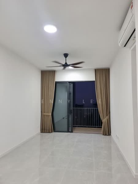 Pangsapuri untuk Disewa di Sfera - Kenny Lee - Balcony - PropertyGuru.com.my