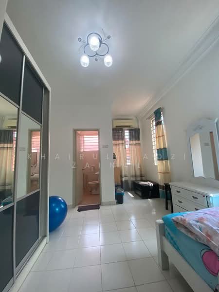 2-storey Terraced House for Rent in Shah Alam (Selangor) - Khairul Radzi Zainal - Bedroom - PropertyGuru.com.my