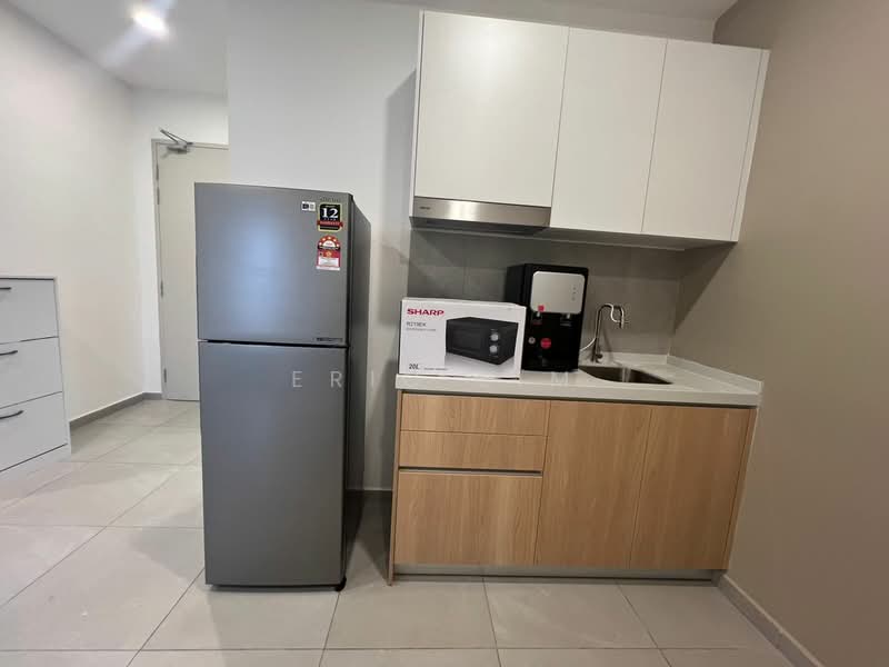 Service Residence for Sale at YOLO Signature Suites - Eric Lim - Kitchen - PropertyGuru.com.my