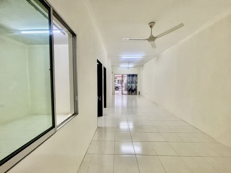 1-storey Terraced House for Rent in Teluk Intan (Perak) - Fennie Tee - Living Room - PropertyGuru.com.my