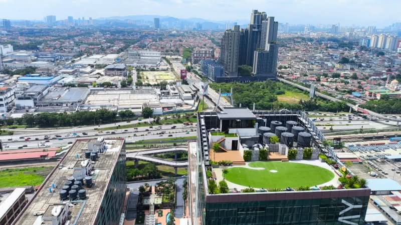 Service Residence for Sale at YOLO Signature Suites - Eric Lim - Exterior - PropertyGuru.com.my
