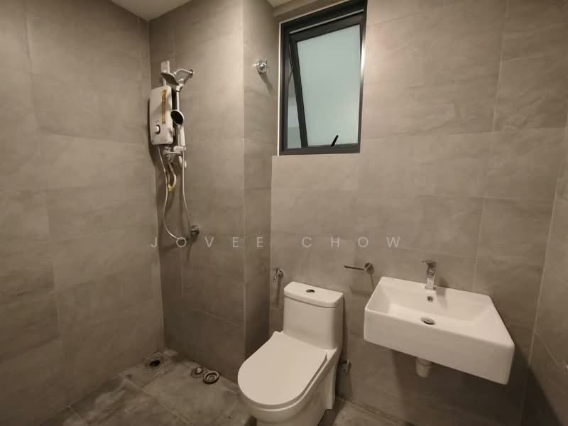 Servis Apartment untuk Disewa di SUNSURIA FORUM SERVICED APARTMENT - Jovee Chow - Bathroom - PropertyGuru.com.my