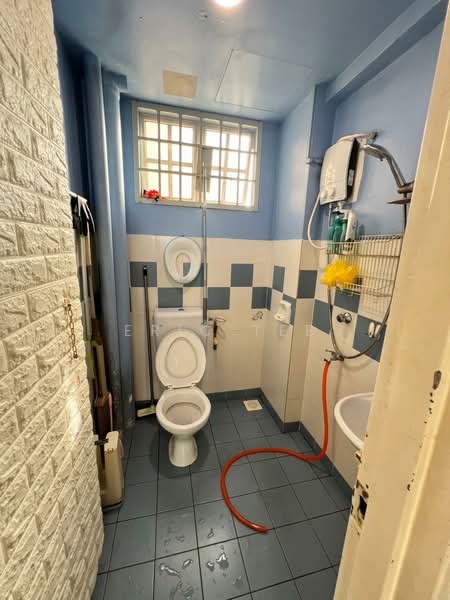 Apartment for Sale at Impian Senibong Residences - Eric Tee - Bathroom - PropertyGuru.com.my