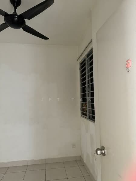 Kondominium untuk Dijual di Sky Awani Residensi 1 - Jet Tan - Interior - PropertyGuru.com.my