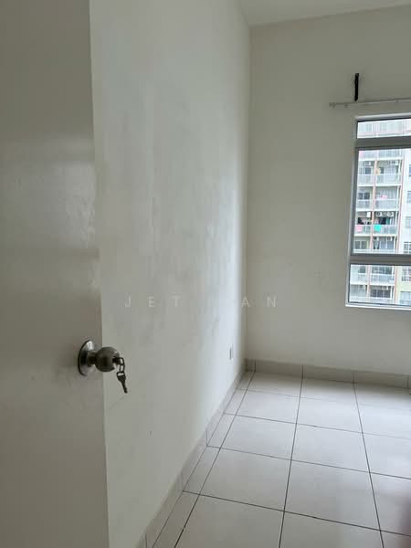 Kondominium untuk Dijual di Sky Awani Residensi 1 - Jet Tan - Interior - PropertyGuru.com.my
