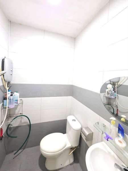 1-storey Terraced House for Sale in Taman Setia Indah (Tebrau) - Agnes Boo - Bathroom - PropertyGuru.com.my