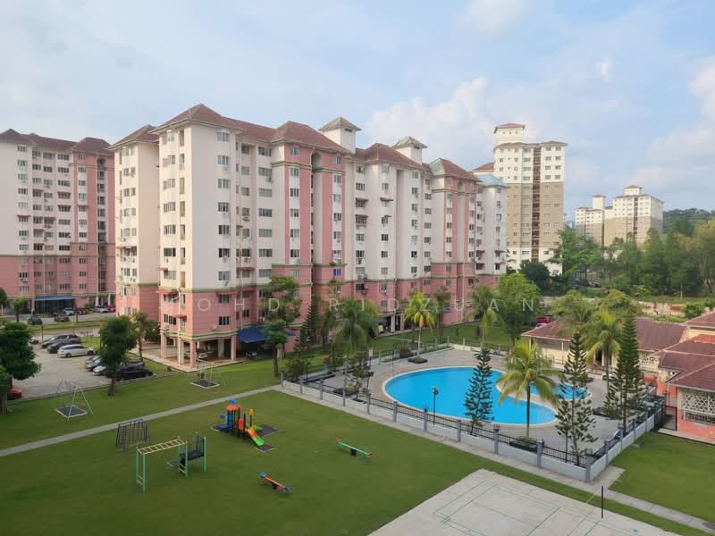 Pangsapuri untuk Dijual di Tasik Heights Apartment - Mohd Ridzuan - Exterior - PropertyGuru.com.my