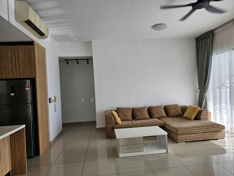 Kondominium untuk Disewa di Lakeville Residence - Jet Tan - Living Room - PropertyGuru.com.my