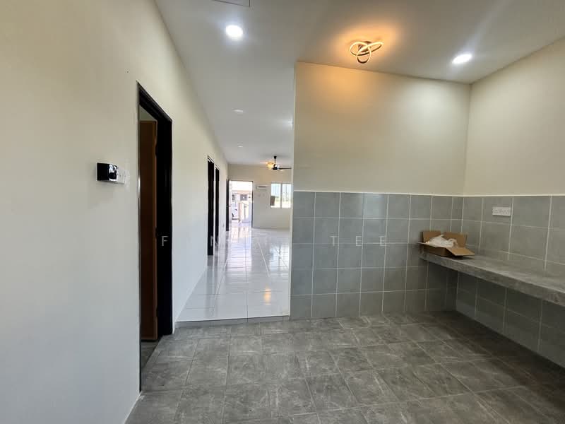 Semi-Detached House for Rent in Teluk Intan (Perak) - Fennie Tee - Kitchen - PropertyGuru.com.my