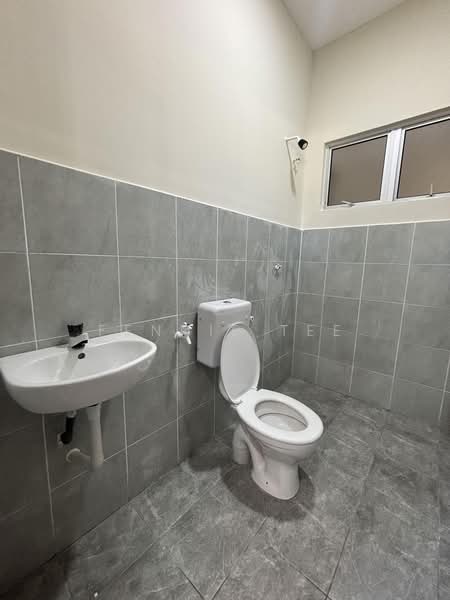 Semi-Detached House for Rent in Teluk Intan (Perak) - Fennie Tee - Bathroom - PropertyGuru.com.my