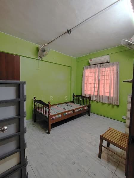 Apartment for Sale at 1A Pinang - Chris Lim - Bedroom - PropertyGuru.com.my