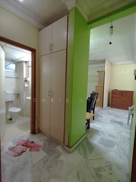 Apartment for Sale at 1A Pinang - Chris Lim - Bathroom - PropertyGuru.com.my