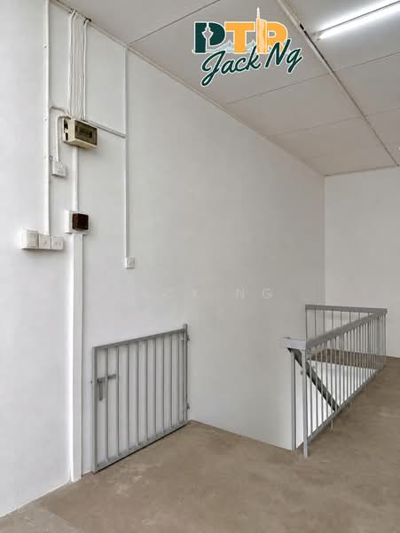 Shop / Office untuk Disewa di Raja Uda (Butterworth) - Jack Ng - Interior - PropertyGuru.com.my