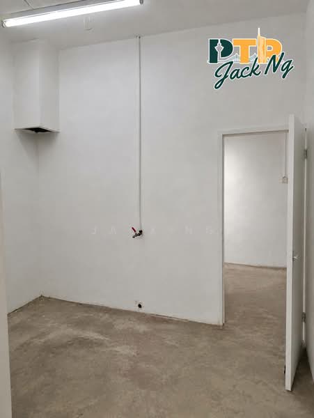 Shop / Office untuk Disewa di Raja Uda (Butterworth) - Jack Ng - Interior - PropertyGuru.com.my