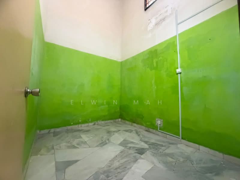 1-storey Terraced House for Sale in Taman Velox (Rawang) - Elwin Mah - Interior - PropertyGuru.com.my
