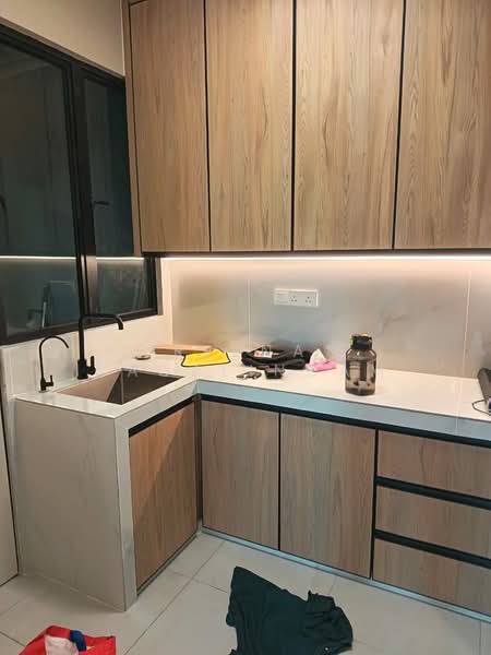 Service Residence for Rent at Majestic Maxim - Reena Nagalingam - Kitchen - PropertyGuru.com.my