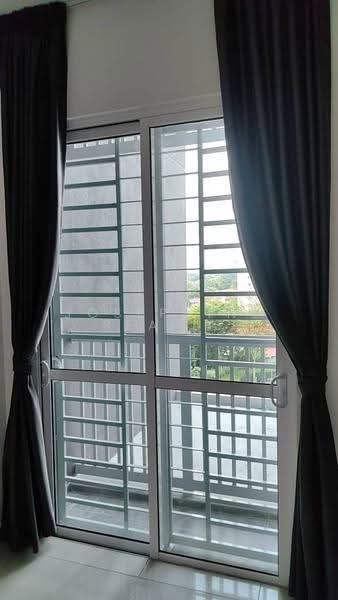 Kediaman Servis untuk Dijual di Plaza @ Kelana Jaya - Josephine Pea LS - PropertyGuru.com.my