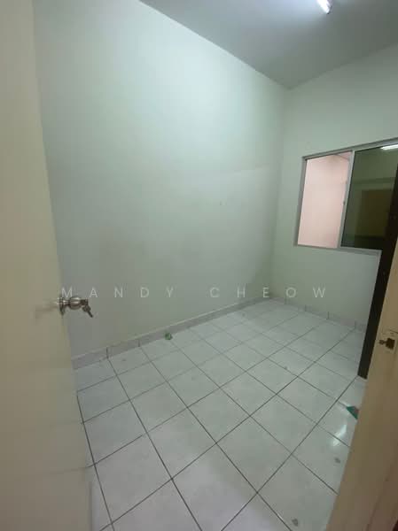 Rumah Teres untuk Dijual di TAMAN PUCHONG UTAMA (Puchong) - Mandy Cheow - Interior - PropertyGuru.com.my