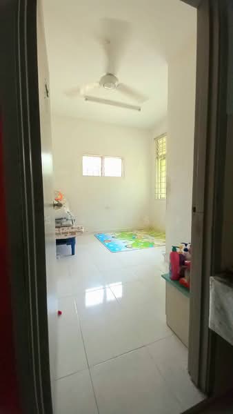 2-storey Terraced House for Rent in Bandar Seri Putra (Bangi) - Sya Rusli - Interior - PropertyGuru.com.my