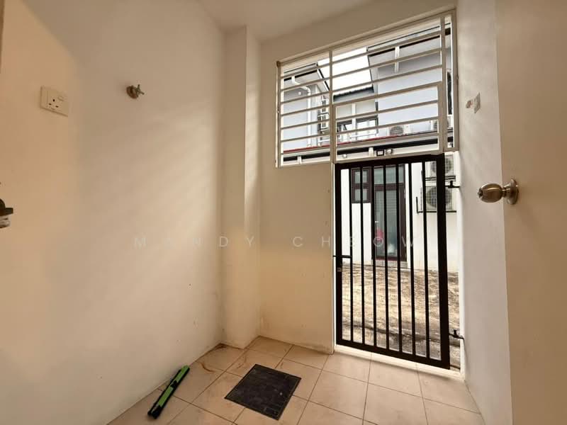 2-storey Terraced House for Sale in Rawang (Selangor) - Mandy Cheow - Entrance - PropertyGuru.com.my