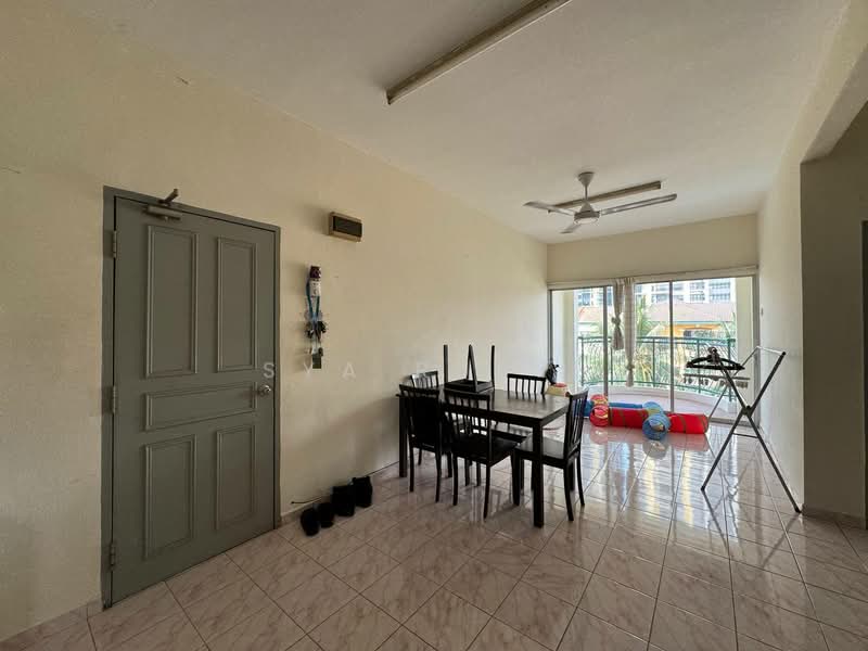 Apartment for Sale at Pangsapuri Sri Camellia - Sya Rusli - Living Room - PropertyGuru.com.my