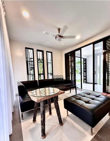 Bungalow House untuk Dijual di Batu Ferringhi (Penang) - Tee Mooi Kiang - Living Room - PropertyGuru.com.my