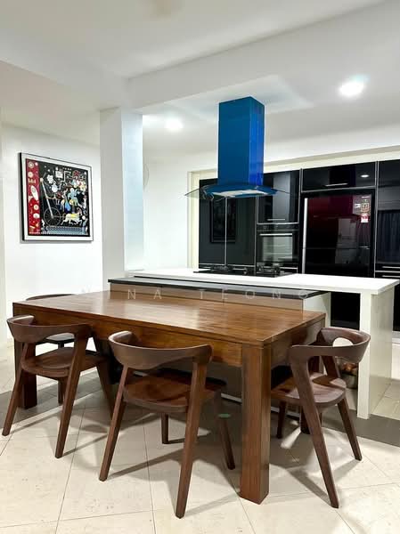 Bungalow House untuk Dijual di Batu Ferringhi (Penang) - Tee Mooi Kiang - Kitchen - PropertyGuru.com.my