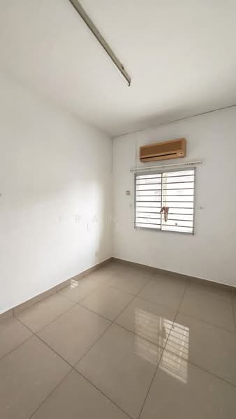 2-storey Terraced House for Sale in Taman Puncak Jalil (Seri Kembangan) - Frances Liew - Interior - PropertyGuru.com.my