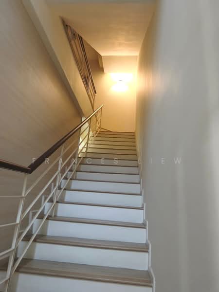 3-storey Terraced House for Sale in Taman Puncak Jalil (Seri Kembangan) - Frances Liew - Interior - PropertyGuru.com.my