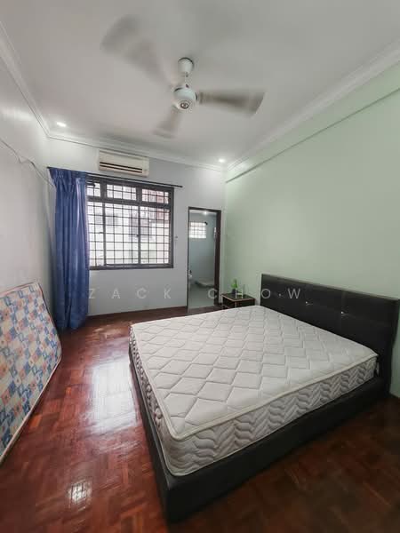 2-storey Terraced House for Sale in Taman Sri Putri (Skudai) - Zack Chow - Bedroom - PropertyGuru.com.my