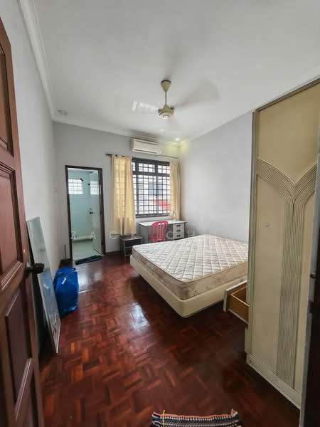 2-storey Terraced House for Sale in Taman Sri Putri (Skudai) - Zack Chow - Bedroom - PropertyGuru.com.my