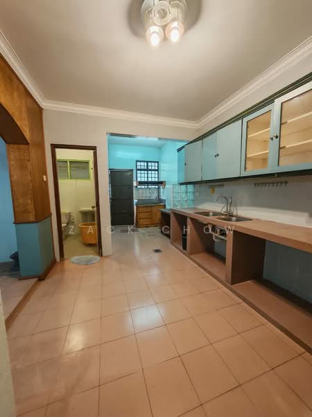 2-storey Terraced House for Sale in Taman Sri Putri (Skudai) - Zack Chow - Kitchen - PropertyGuru.com.my